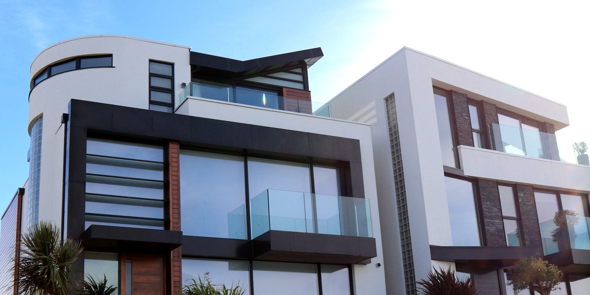 House With Glass Walls