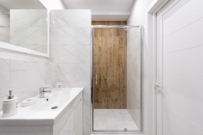 Keep Shower Doors Clean