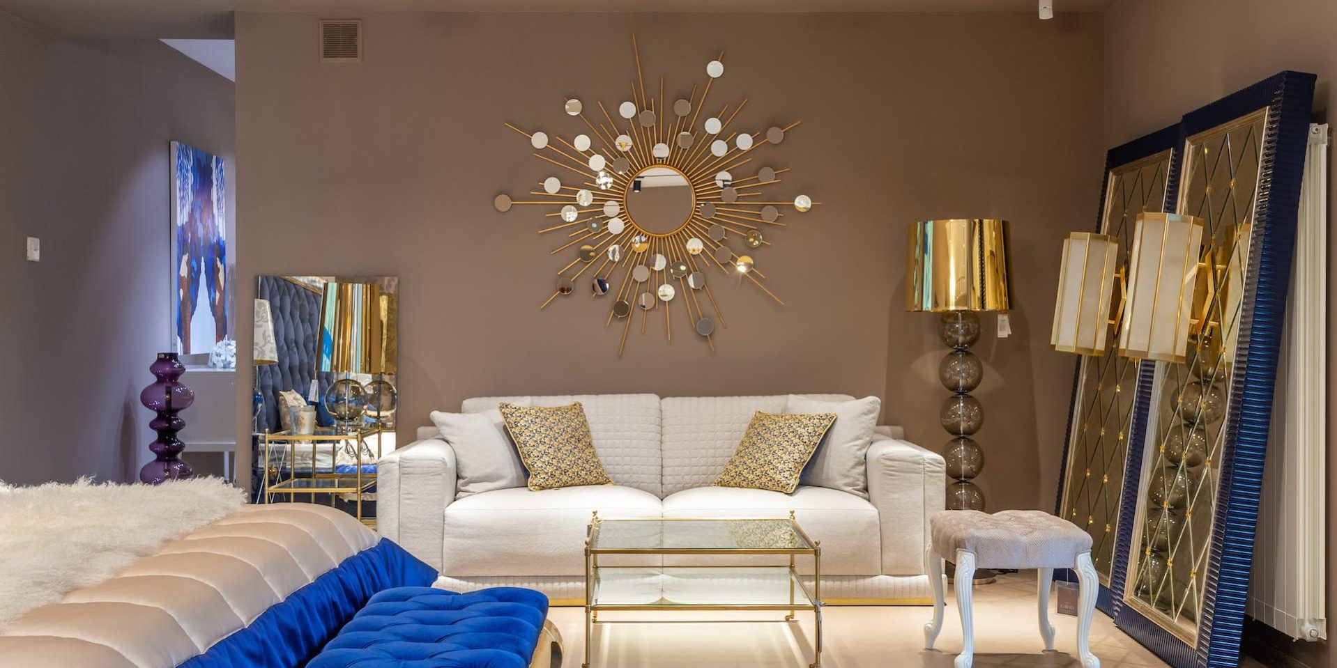 Mirrors Creatively in Interior Design