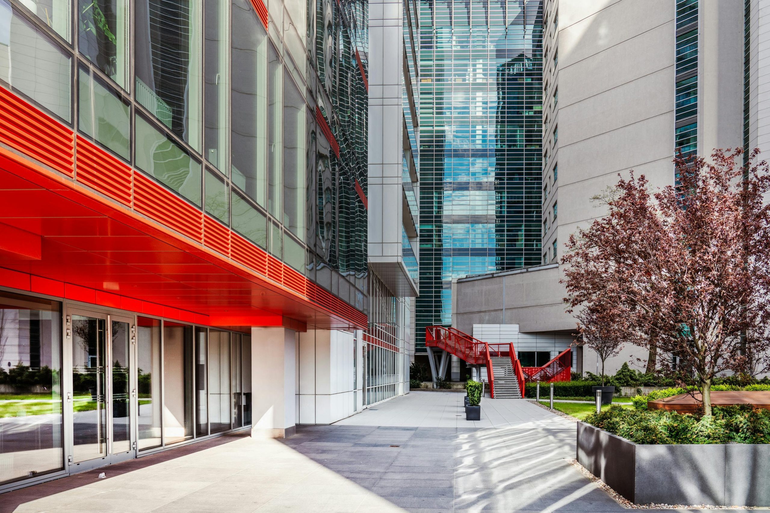 aluminum storefront doors