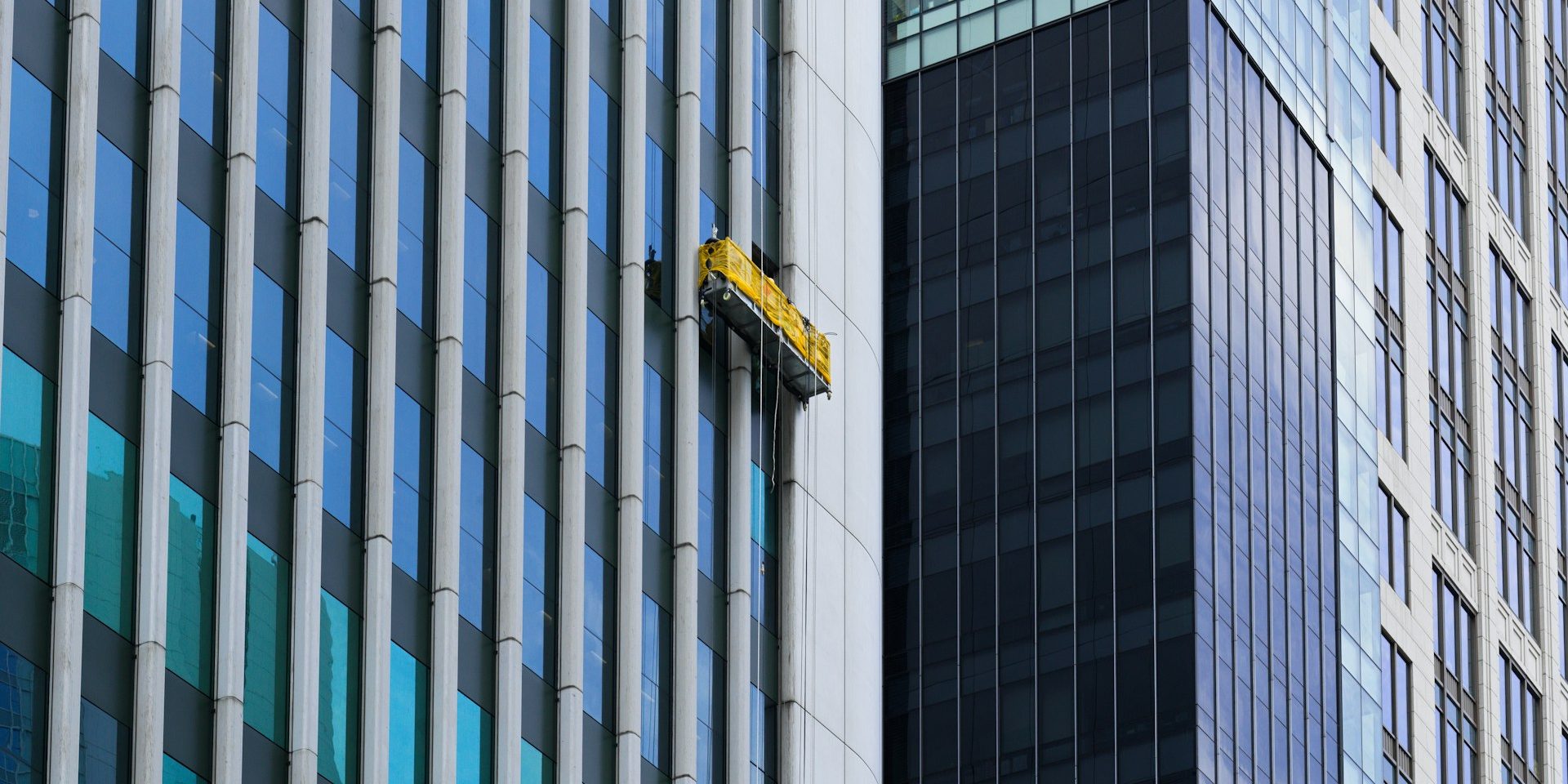 commercial glass maintenance