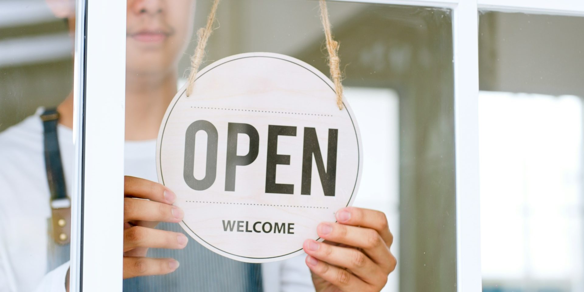 DIY storefront installation DIY storefront installation