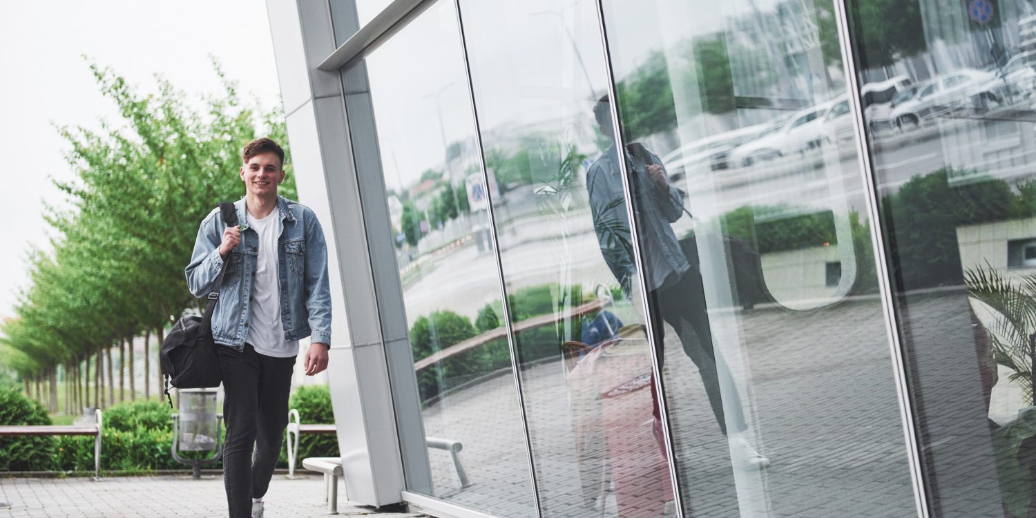 02 Why More Glazing Contractors Are Turning to Laminated Glass for Storm Resistance storm resistant glass