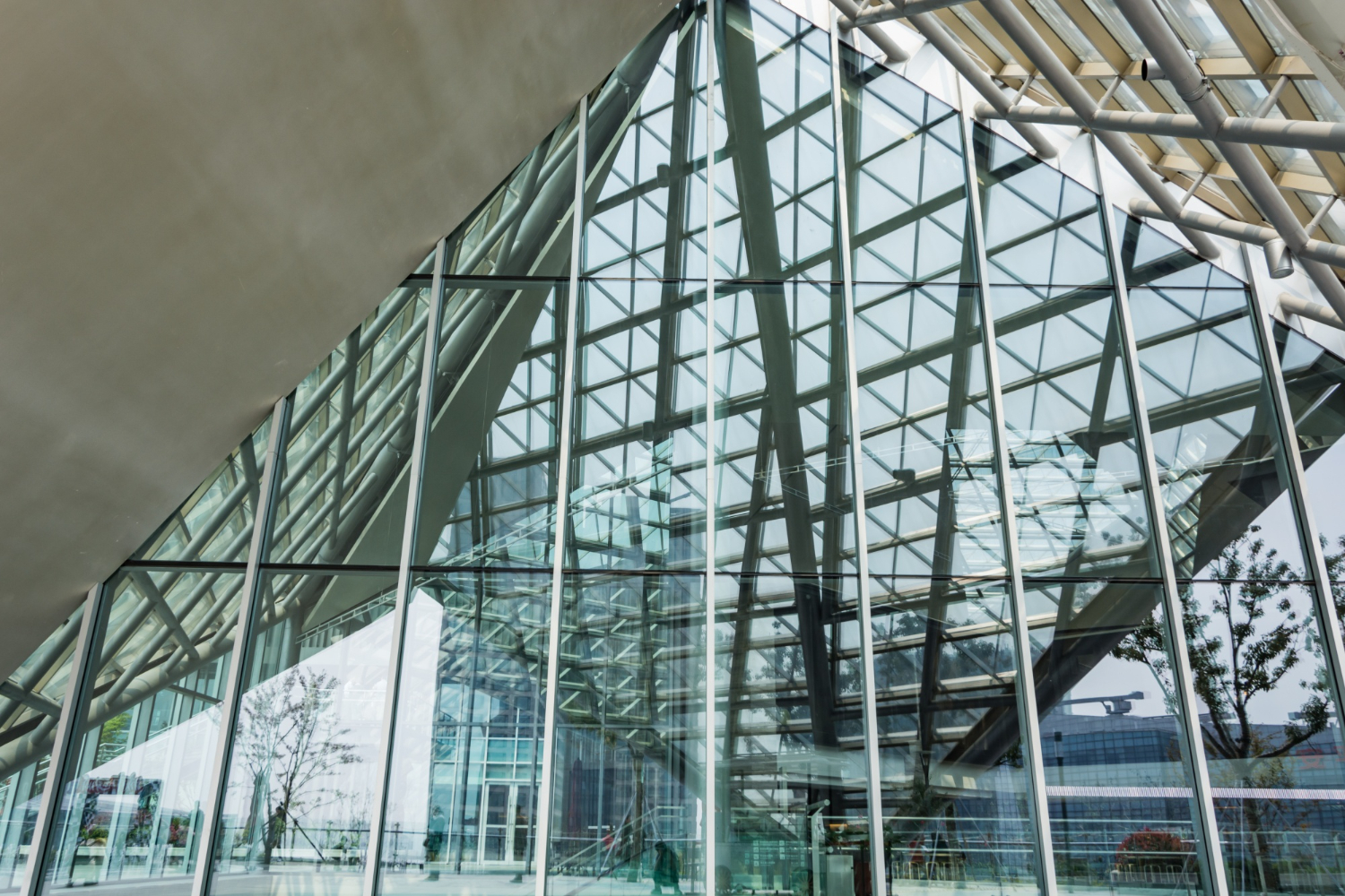 Efficient Glass Types for Southern Commercial Buildings